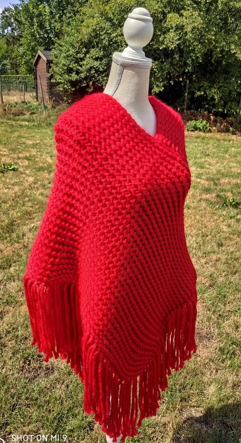 Tricotin Long, Afghan Loom, Circular Loom, Knitting Poncho, Crochet Poncho Free Pattern, Poncho Crochet, Crochet Poncho Patterns, Crochet Work, Poncho Pattern