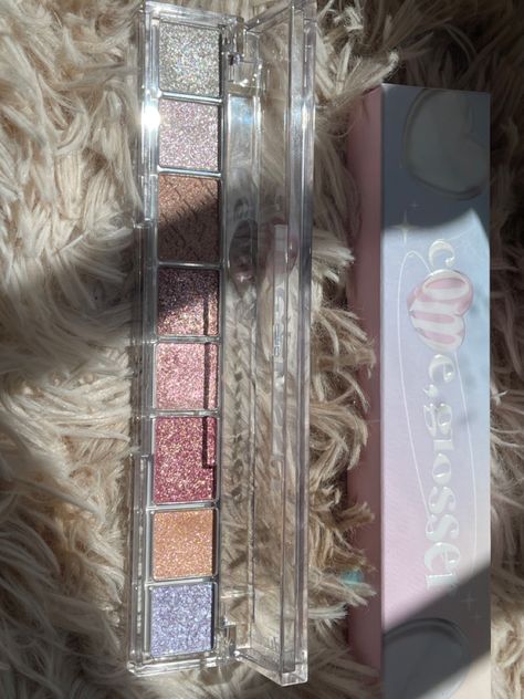 Peripera
Glitter Eyeshadow
Glitter
Eyeshadow
Club Clio
Clio
Come Glosser
Kbeauty
Korean
Makeup
Shimmer
Olive Young
YesStyle Peripera Come Glosser, Peripera Glitter, Peripera Eyeshadow, Glittery Eyeliner, Kbeauty Korean Makeup, Solo Life, Makeup Shimmer, Eyeshadow Glitter, Glitter Eyeshadow Palette