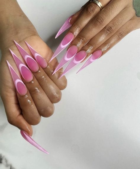 Nail Stilleto Ideas, Nail Inspo Ideas, Nails Fire, December Books, Nail Art Patterns, Stilleto Nails Designs, Nails Stiletto, Long Acrylic Nail Designs, Drip Nails