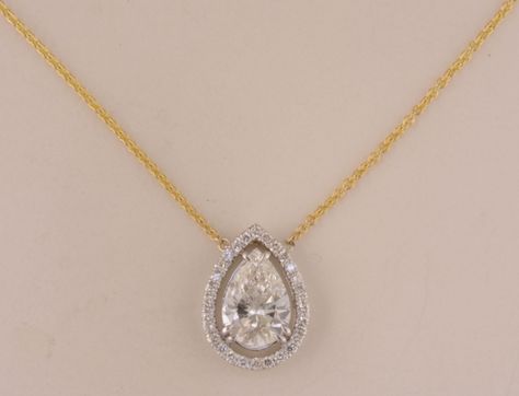 "Floating" pear shape diamond necklace Pear Shaped Diamond Necklace, Diamond Pendant Jewelry, Fine Gold Necklace, Pear Shaped Pendant, Engagement And Wedding Rings, Diamond Heart Pendant Necklace, Diamond Necklaces, Diamond Jewelry Designs, Pearl Jewelry Necklace