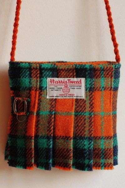 Tweed Fashion, Spring Handbags, Handbags Handmade, Tartan Fashion, Bags Sewing, Tweed Bag, Sew Ins, Handcrafted Bags, Accessories Handmade