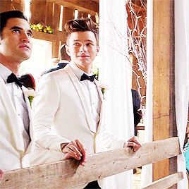 The Amazing Klaine Wedding / Thank You, Glee, for Kurt and Blaine. Klaine Wedding, Kurt And Blaine, Blaine And Kurt, Kurt Hummel, Celebrity Singers, Chris Colfer, Glee Cast, Tv Couples, Gay Marriage