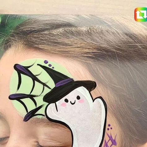 Bat Face Paint, Ghost Face Painting, Ghost Face Paint, Paint Clothing, Kids Halloween Face, Face Painting Halloween Kids, Halloween Face Paint Designs, Easy Halloween Face Painting, Ghost Makeup