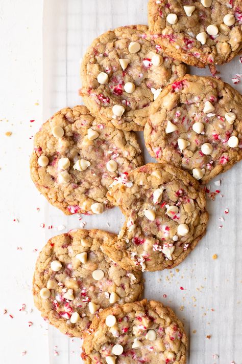 These white chocolate peppermint cookies are the ultimate Christmas cookie, and so easy to make! They're big, soft, and chewy, with a double dose of cool peppermint flavor thanks to crushed peppermint candy canes and peppermint extract. Peppermint Chip Cookies Recipe, White Chocolate Candy Cane Cookies, December Desserts, Peppermint Crunch Cookies, White Chocolate Peppermint Cookies, Crushed Peppermint, After Dinner Mints, White Chocolate Peppermint, Dinner Mints