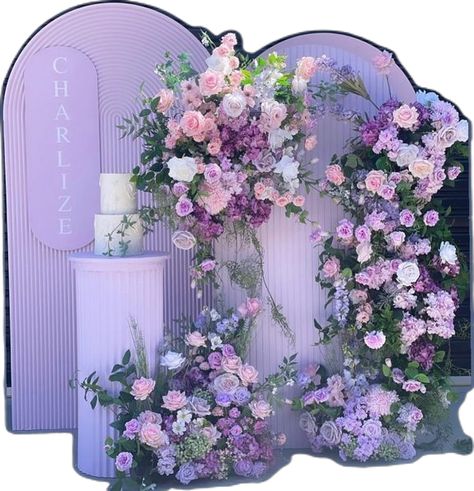 Lilac Backdrop, Enchanted Garden Theme, Lilac Wedding Themes, Lilac Decor, Cake Backdrops, Flower Birthday Party, Pretty Garden, Lilac Wedding, Lilac Roses