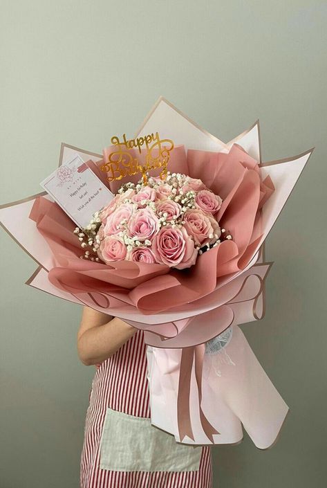 Bday Bouquet Flowers, Ribbon Flowers Bouquet, Bridal Party Bouquets, Birthday Flowers Bouquet, Diy Bouquet Wrap, Luxury Flower Bouquets, Wedding Party Flowers, Flower Bouquet Diy, Flower Box Gift