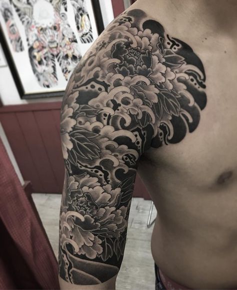 Wave Tattoo Sleeve, Tides Tattoo, Celtic Sleeve Tattoos, Japanese Wave Tattoos, Japanese Koi Fish Tattoo, Water Tattoo, Japan Tattoo Design, Chest Piece Tattoos, Traditional Tattoo Design