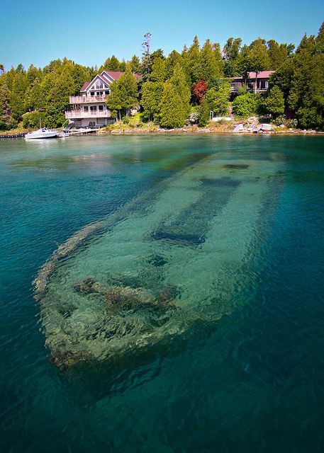 Shipwreck in Big Tub Harbour, Ontario, Canada by Phildiver88, via Flickr #travel Tobermory Ontario, Bruce Peninsula, Big Tub, Abandoned Ships, To Infinity And Beyond, Shipwreck, Canada Travel, Pretty Places, Ontario Canada