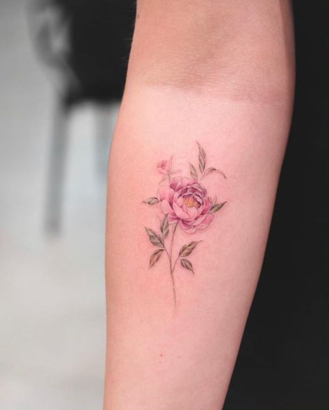 160+ Gorgeous Peony Tattoos Designs With Meanings (2023) - TattoosBoyGirl Peony Flower Tattoos, Peony Tattoo, Shape Tattoo, Beautiful Flower Tattoos, Peonies Tattoo, Lily Tattoo, Detailed Tattoo, Large Tattoos, Tattoo Feminina