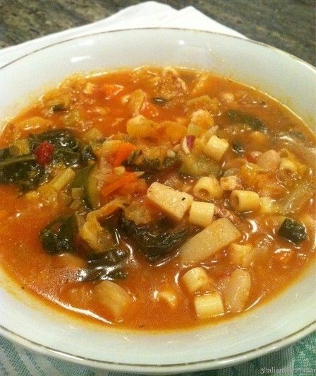 Tuscan Minestrone Soup, Italian Minestrone Soup, Sausage Italian, Detox Soup Cabbage, Roasted Cauliflower Salad, Vegetable Soups, Fat Burning Soup, Minestrone Soup Recipe, Creamy Potato Soup