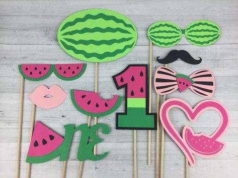 Watermelon Birthday Party Theme, Watermelon Photo, Baby Shower Watermelon, Watermelon Theme, Party Photo Booth Props, Watermelon Birthday Parties, Birthday Props, Watermelon Baby, Watermelon Decor