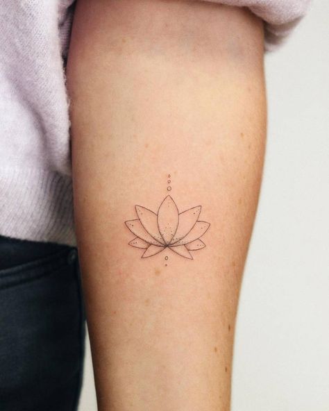 Lotus Flower Tattoo Forearm, Lotus Blossom Tattoos, Bishop Tattoo, Simple Lotus Flower Tattoo, Simple Lotus Tattoo, Poked Tattoo, Change Tattoo, Lotus Flower Tattoos, Lotusblume Tattoo