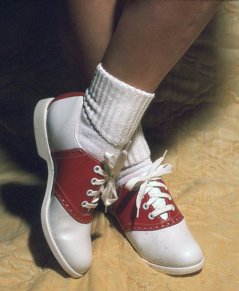 Vintage Americana Aesthetic, 50s Aesthetic, Saddle Shoe, Americana Aesthetic, Lana Del Rey Vinyl, Dr Shoes, Saddle Shoes, Heart Shaped Sunglasses, Die Young