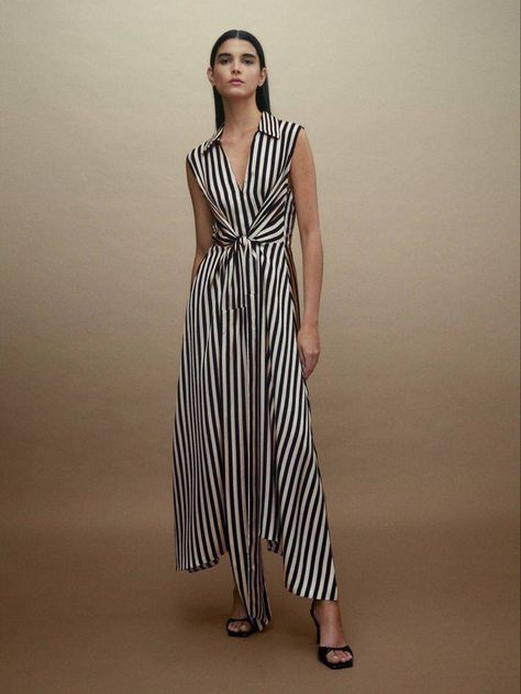 White Striped Dress Outfit, Ivory Outfit, Stripe Outfits, Stripped Dress, Fashionista Clothes, Stripe Silk, Poplin Dress, Stripe Dress, Office Dresses