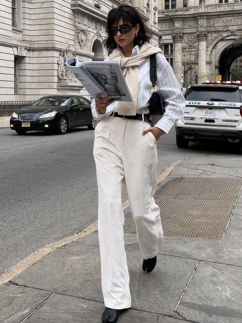 7 Winter-White Outfits NYC and Paris People Are Wearing White Trousers Outfit Winter, Styling White Pants, White Pants Outfit Winter, White Trousers Outfit, Paris People, Black Tweed Dress, Winter White Outfit, Minimalism Clothes, Winter Birthday Outfit