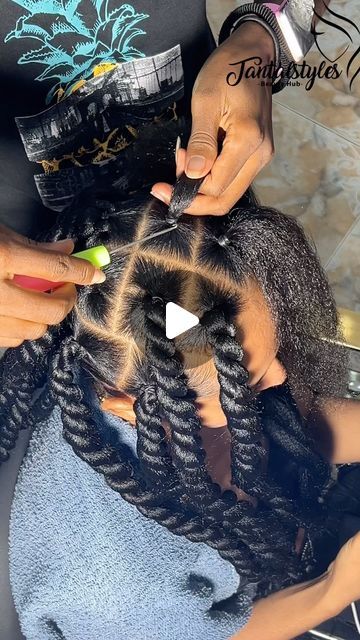 TantalStyles Beauty Hub 🇬🇭 on Instagram: "Jumbo Twist Braids  - 📍🇬🇭 - #tantalstyles #jumbobraids #twistbraids #tantalsbraids👌" Jumbo Twists Updo, Jumbo Singles Twist Braids, Different Braiding Hairstyles, Jumbo Twists Short Natural Hair, Jumbo Twist Bob, Designer Braids Hairstyles, 6 Jumbo Knotless Box Braids, Braids With Cuban Twist Hair, Jumbo Spring Twist Braids