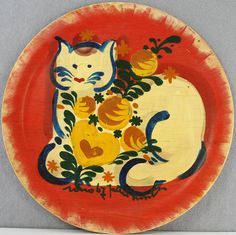 ORGINAL VINTAGE HAND PAINTED 12" WOODEN PLATE CAT SIGNED PETER HUNT DATED '67 Peter Hunt, Contemporary Sculpture Art, Mother Painting, Painting Books, Hunting Art, Folk Design, Wooden Plate, Cat Signs, Contemporary Sculpture