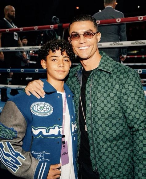 Cr Ronaldo, Cris Jr, Cristiano Jr, Ronaldo Quotes, Cr7 Jr, Met Gala Outfits, Cristino Ronaldo, Cristiano Ronaldo Junior, Ronaldo Junior