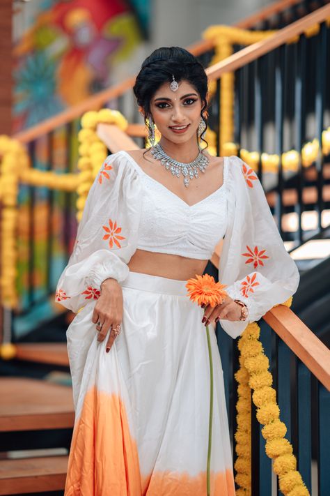 Created fusion look for onam festival of kerala/india. Onam Outfits Ideas College 2024, Dawani Designs, Onam Outfits Ideas, Kerala Dress, Onam Dress, Outfit Ideas College, Onam Outfits, Girls Kurti, Puff Sleeves Top