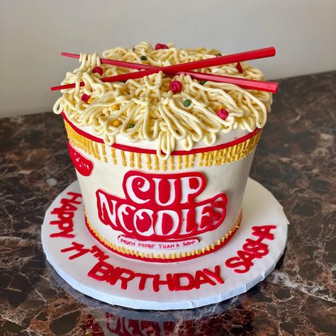 Noodle Cake Birthday, Ramen Noodle Birthday Party, Noodle Party, Gracie Birthday, Crazy Birthday Cakes, Crazy Birthday, Baking Cakes Ideas, Sweet Sixteen Cakes, Christmas Balloon Decorations