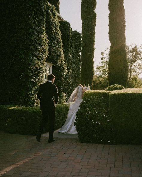 film and digital for this wildflower wedding day . . . . . . venue: @stonebridgemanor video: @chloerosefilm . #couples couples photos #couplesphotography #love romantic, springtime, ring by spring, spring rings, spring, love spring, couples photos, couples love, photography, colors, editing, color grading, film, film love, filmy, filmic love, authentic love #authentic #authenticlovemag #777luckyfish vogue weddings featured magazine #magazine #vogueweddings #voguephotographers #vogueweddingp... Vogue Wedding Photography, Vogue Weddings, Vintage Wedding Venues, Vogue Photographers, Film Wedding Photos, Authentic Love, Vintage Wedding Photography, Spring Love, Vogue Wedding