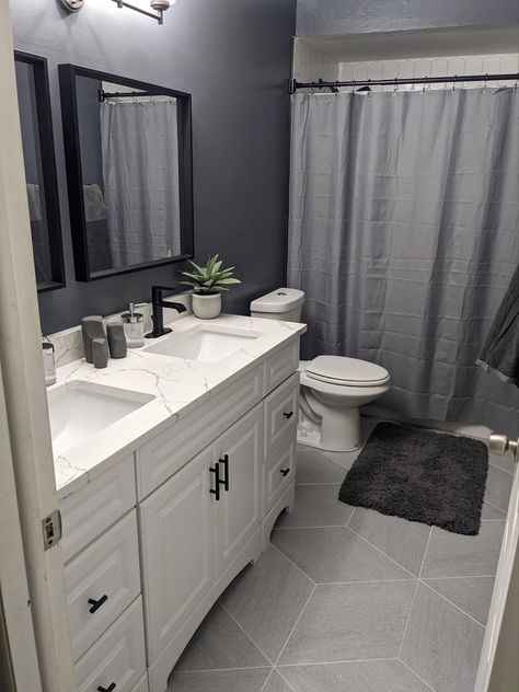 Tile pattern, double sink, tall vanity, white and grey Small Bathroom With Double Sink, Double Sink Small Bathroom Ideas, Double Sink Small Bathroom, Bathroom With Double Sink, Tub Bathroom Ideas, Hexagon Tile Pattern, Bathroom With Tub, Hexagon Tile, Soaker Tub