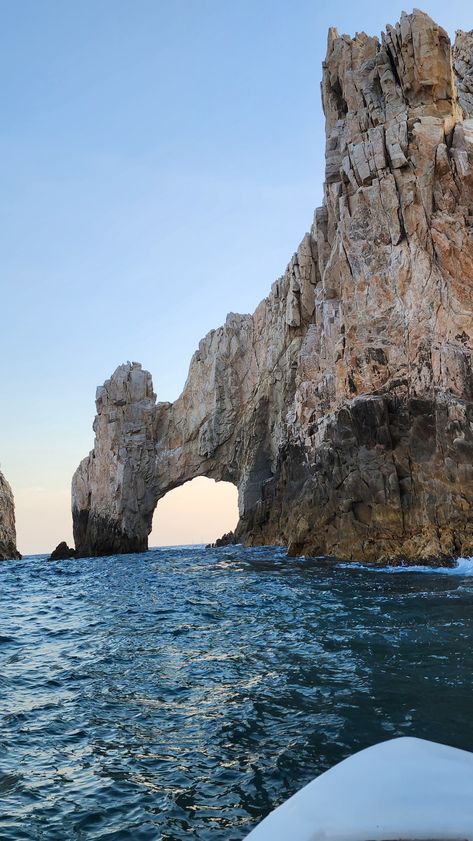 Foto tomada al atardecer en el arco de Cabos San Lucas Cabo Aesthetic, Arco Cabo San Lucas, Cabos San Lucas, Los Cabos San Lucas, Cabo Mexico, Cabo San Lucas Mexico, San Lucas, Cabo San Lucas, Top Of The World