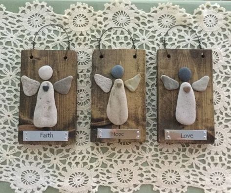 Gnome Paintings, 3 Angels, Christmas Pebble Art, Stone Pictures Pebble Art, Clay Christmas Decorations, Beach Glass Crafts, Pebble Art Family, Stones Art, Paintings Acrylic