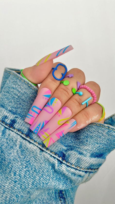 90s Nail Designs, 90s Nail Art, 90s Nails, Luv Nails, Full Cover Nail Tips, Abstract Nails, Different Nail Shapes, Nail Art Pictures, Pastel Abstract