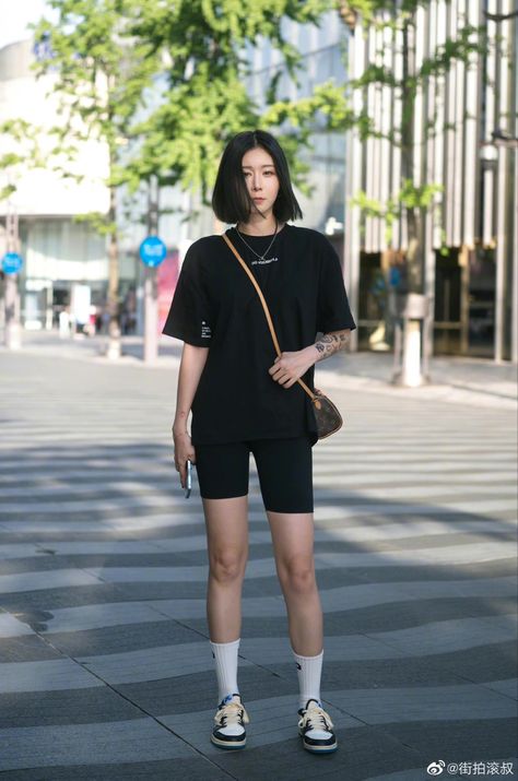 Black Bicycle Shorts Outfit, Bicycle Shorts Outfits, China Street Fashion, China Street, Black Bicycle, Bicycle Shorts, Shorts Outfits, Shorts Outfit, Biker Shorts