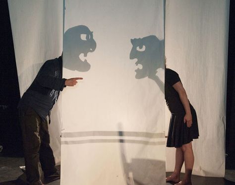 Bühnen Design, Physical Theatre, Theatre Inspiration, Shadow Theatre, Tableaux Vivants, Set Design Theatre, Puppet Theater, Theatre Design, Shadow Art