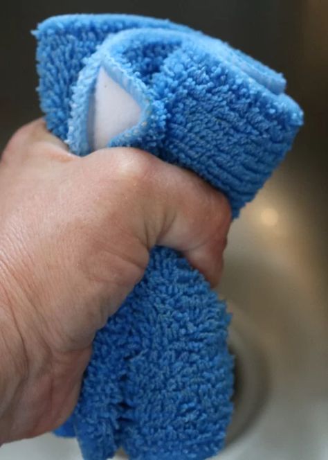 How To Clean Mop Head-Our Step By Step Guide Bona Mop, Dust Mop, Microfiber Mops, Mop Heads, Clean Microfiber, Step By Step Guide, Say Goodbye, Deep Cleaning, Step Guide