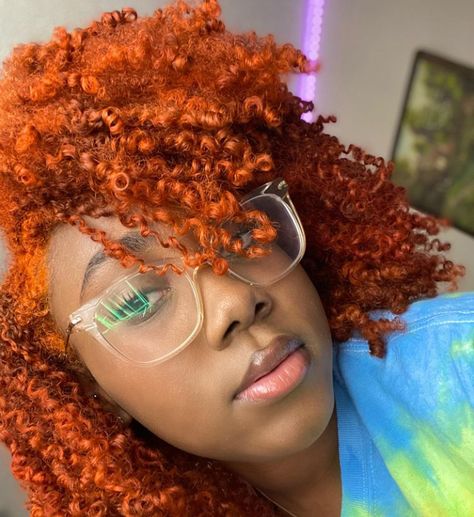 Best Burgundy Hair Dye, Hair Tint Colours, Afro Hair Dye, Ginger Hair Dyed, Burgundy Hair Dye, Big Natural Hair, Hair Shrinkage, Hair Color Orange, Tapered Natural Hair