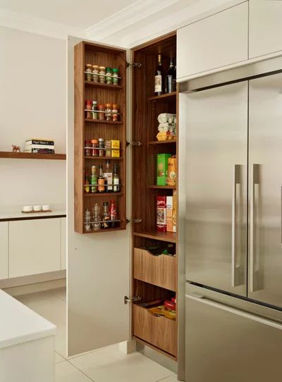 Modern Pantry, London Kitchen, Kitchen Pantry Design, Farmhouse Kitchen Cabinets, Kitchen Pantry Cabinets, Kitchen Design Plans, Kitchen Interior Design Modern, Door Design Interior, Pantry Door