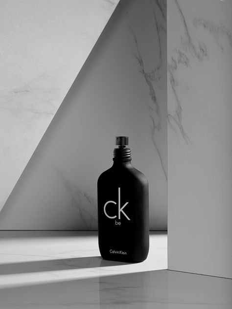 Calvin Klein Aesthetic, Ck Be, Calvin Klein Perfume, Fragrance Photography, Black Perfume, Hermes Perfume, Film Photography Tips, Perfume Photography, Ck One