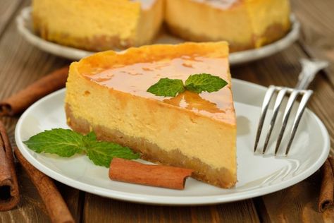 Pumpkin Cheesecake Recipe No Bake Sweet Potato Cheesecake, Bake Sweet Potato, Healthy Pumpkin Cheesecake, Healthy Cheesecake Recipes, May Recipes, Sweet Potato Cheesecake, Cinnamon Cheesecake, Cheesecake Vegan, Pumpkin Recipes Healthy