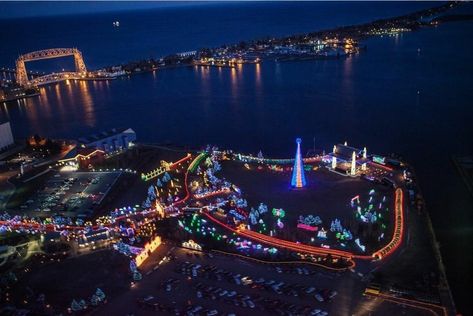 Photo: Dennis O’Hara – northernimages Somewhere On A Beach, Holiday Lights Display, Christmas Light Show, Midwest Living, Duluth Minnesota, Christmas Light Displays, Mormon Temple, Duluth Mn, To Infinity And Beyond