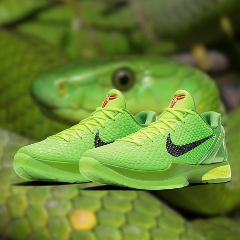 Kobe 6 Shoes, Nike Basketball Shoes Kobe, Kobe 6 Grinch, Kobe Bryant Basketball Shoes, Grinch Shoes, Zapatillas Nike Basketball, Basketball Shoes Kobe, Kobe 6 Protro, Kobe Basketball