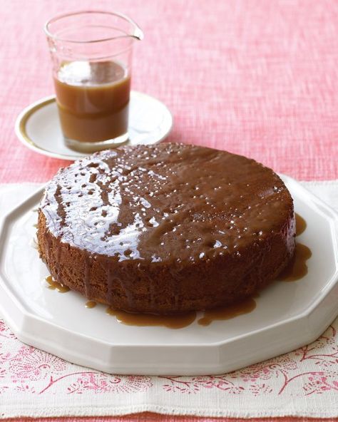 Sticky Toffee Pudding, an English favorite, ala Martha Stewart. No need to steam this version. Bake it, soak it in sauce, serve it with extra sauce and whipped cream. A little bit of heaven on a plate! Toffee Sauce Recipe, Sticky Toffee Pudding Cake, Date Pudding, Toffee Sauce, Toffee Pudding, Sticky Toffee Pudding, Sticky Toffee, Jell O, Pudding Cake