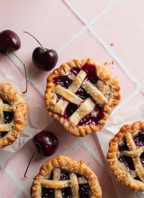 Cherry Pie Frozen Cherries, Paleo Crust, Paleo Pie, Mini Cherry Pies, Cherry Pies, Gluten Free Pie Crust, Pie Crust Dough, Gluten Free Pastry, Gluten Free Christmas