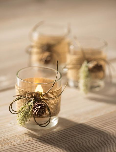 Burlap Votive Candle Holders @craftsavy, #craftwarehouse, #burlapribbon, #party, #decor Burlap Candle Holder, Votive Candle Holders Diy, Wedding Votives, Fall Candle Decor, Christmas Votives, Candle Holder Crafts, Balloon Bouquet Diy, Christmas Teaching, Diy Furniture Decor