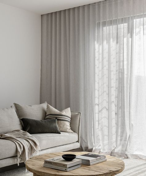 Three Gables: Sheer linen curtains soften this exquisite monochromatic home Linen Curtains Living Room, Lounge Curtains, Sheers Curtains Living Room, Modern Sheer Curtains, Sheer Linen Curtains, Unique Bedroom, Monochrome Interior, Diy Blinds, Genius Ideas