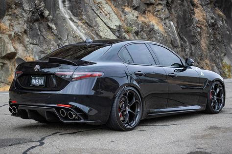 Alfa Romeo Giulia Quadrifoglio Black, Alpha Romeo Giulia, Alfa Romeo Giulia Quadrifoglio, Alfa Giulia, Alpha Romeo, Luxurious Cars, Future Cars, Alfa Romeo Cars, Alfa Romeo Giulia