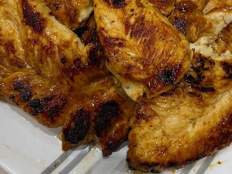 Marinated Chicken Tender Recipe! Almost as good as Cracker Barrel - NewsBreak Grilled Chicken Tenderloins, Easy Marinated Chicken, Chicken Tender Recipe, Classic Chili Recipe, Fried Potatoes Recipe, Chicken Bites Recipes, Mushroom Gravy Recipe, Homemade Chicken Nuggets, Chicken Tenderloin