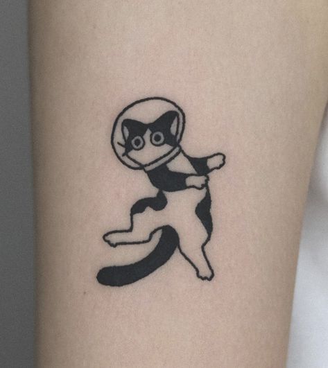 Cat Doodle Tattoo, Black And White Cat Tattoo, Tuxedo Cat Tattoo, Small Cat Tattoos, Funky Tattoos, Sharpie Tattoos, Tattoo Instagram, Cute Little Tattoos, Cute Tiny Tattoos