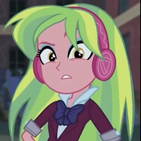 Prep Girl, She's So Pretty, Vinyl Scratch, Green Characters, Mlp Characters, Equestria Girl, My Lil Pony, Pony Horse, My Little Pony Characters