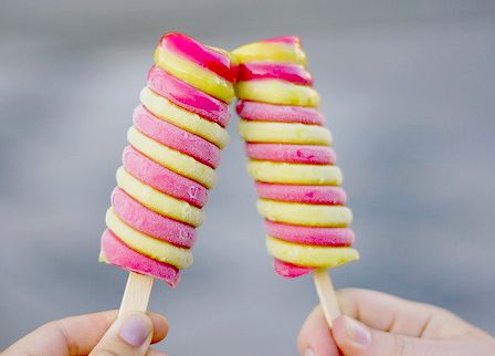 Twister Ice Lolly uploaded by 🌼𝓔𝓶𝓶𝓪 𝓛𝓸𝓾🦋 on We Heart It Twister Ice Lolly, Twist Ice Cream, Swedish Summer, Ice Cream Pops, Ice Lolly, Christmas Cupcakes, Strawberry Lemonade, Food Sweet, Milkshakes