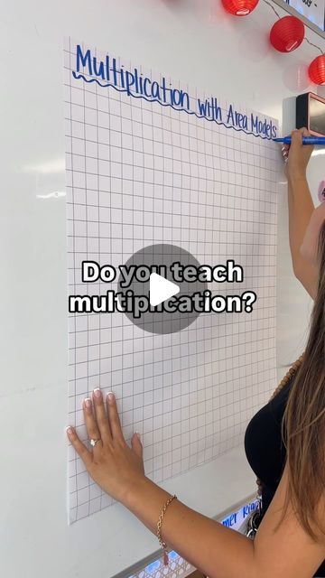 Holly Alexander on Instagram: "Comment “AREA” for the link to make this exact anchor chart with your class AND get the interactive notes pages for students to follow along! 🔗🔗 

All you need is an anchor chart, markers, and the printables!

✏️ How to multiply with an area model ✏️

1. Split 15 into 10 and 5.

2. Draw a rectangle and divide it into two sections. Label one section 10 and the other section 5.

3. Multiply 9 x 10 = 90 and 9 x 5 = 45

4. Add the Partial Products 90 + 45 to get the final product 135

#teacherlife #5thgradeteacher #teachersofinstagram #teacher #5thgrademath #classroomsetup #teacherresources #classroomideas #areamodels #placevalue #multiplication #partialproductsmultiplication #anchorcharts" Partial Products Anchor Chart, Division Anchor Chart 3rd, Area Model Multiplication Anchor Chart, Partial Product Multiplication, Multiplication Anchor Charts, Area Model Multiplication, Partial Products, Area Model, Interactive Notes