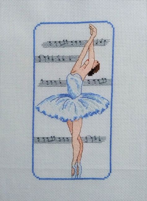 Cross Stitch Bookmarks, Needlework Patterns, Music Themed, Modern Cross Stitch Patterns, Hand Embroidery Stitches, A Cross, Embroidery Inspiration, Modern Cross Stitch, Christmas Cross Stitch