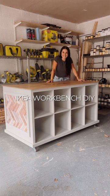 Movable Shelves Ideas, Movable Shelves, Shelves Ideas, Diy Workbench, Bench Ideas, Cube Shelves, Metal Shelf, Work Station, Work Bench